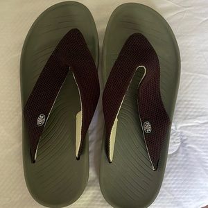 Hey Dudes, lightweight, flip-flops